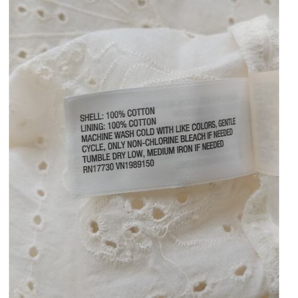 Universal Thread Eyelet Seashell Top Size XL - Picture 6 of 7